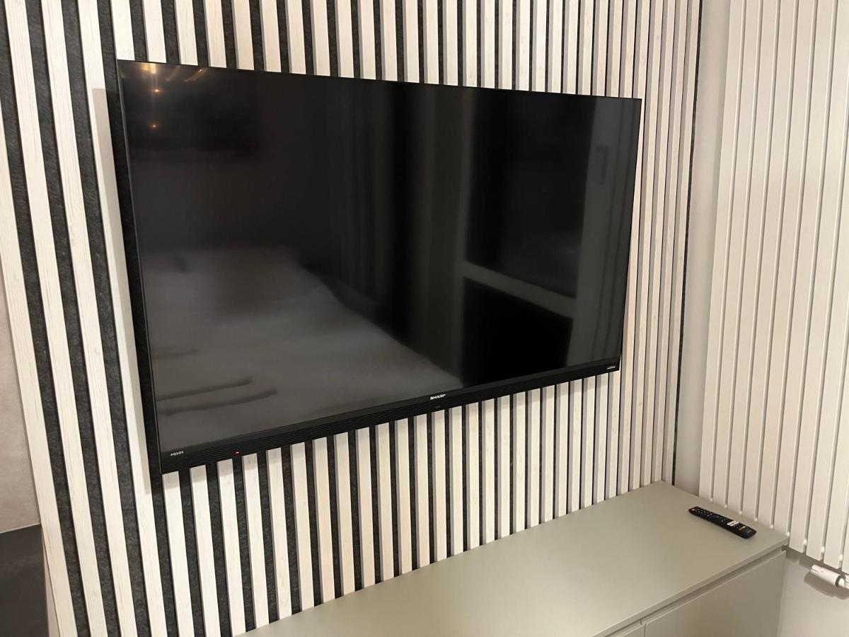 Warsaw Home Suites Экстерьер фото