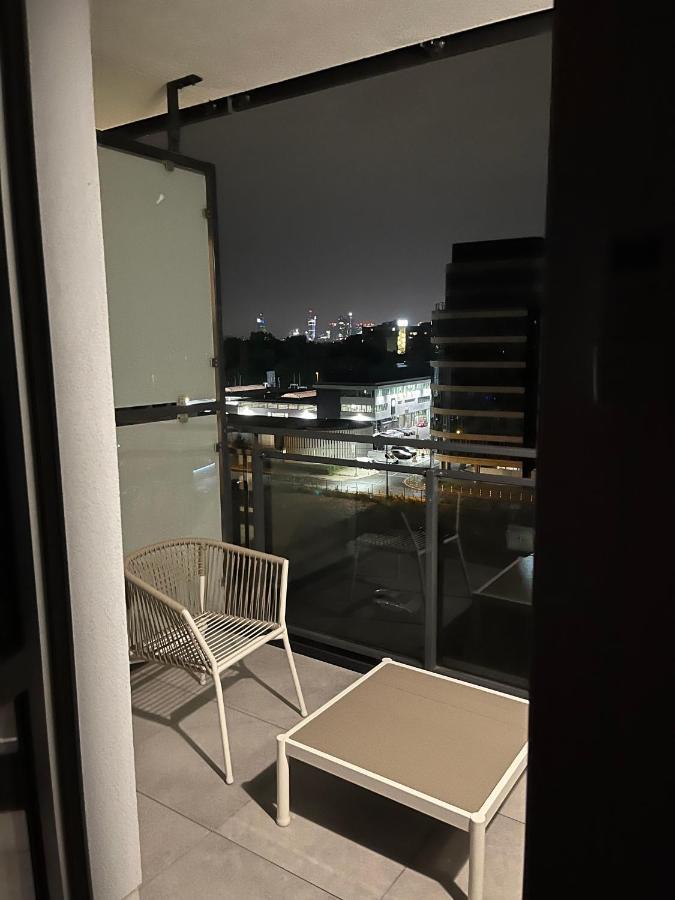 Warsaw Home Suites Экстерьер фото