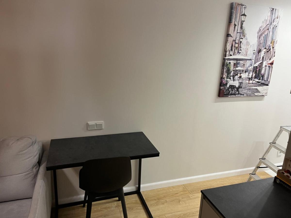 Warsaw Home Suites Экстерьер фото