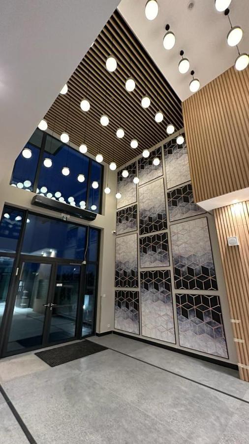 Warsaw Home Suites Экстерьер фото
